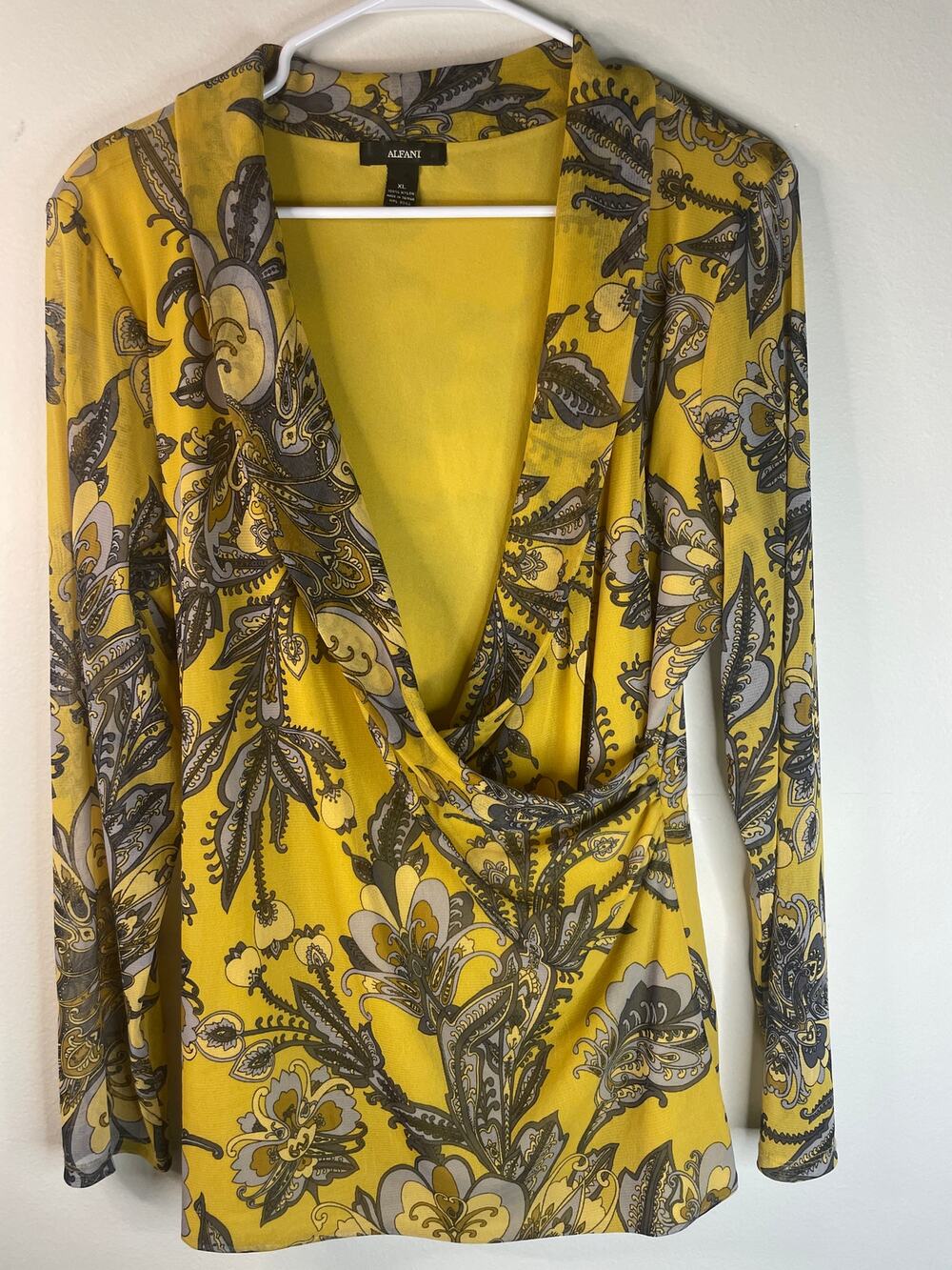 Alfani Yellow Lined Blouse - Women's XL
